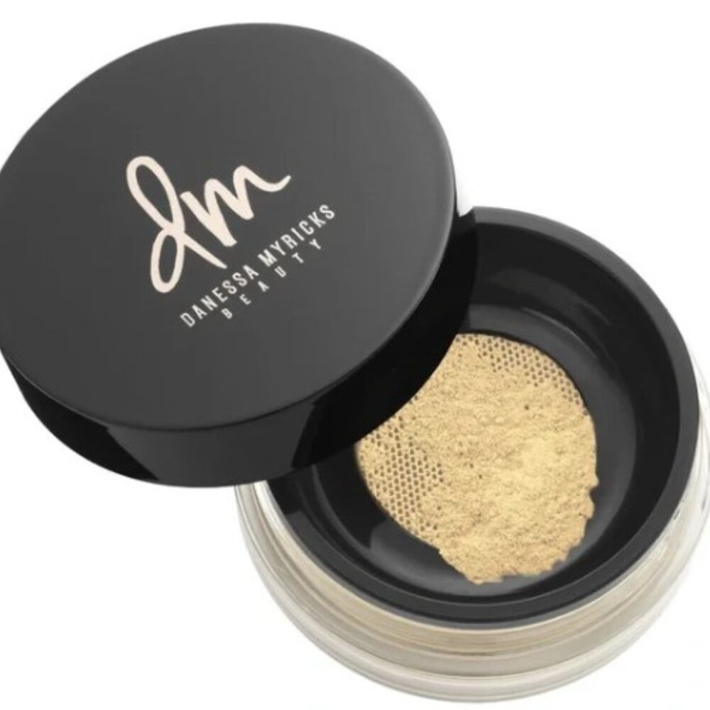 Danessa Myricks evolution powder